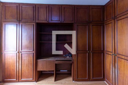 Apartamento à venda com 101m², 3 quartos e 1 vagaQuarto 2