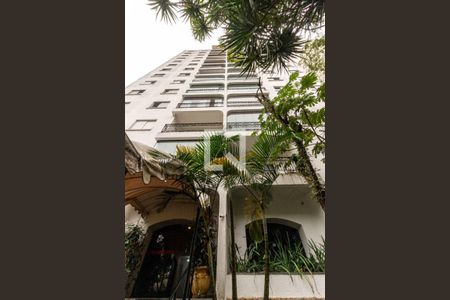 Apartamento à venda com 101m², 3 quartos e 1 vagaFachada Frontal