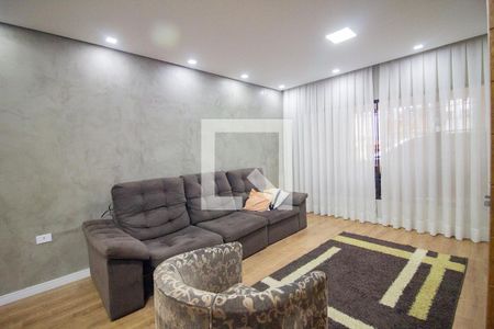 Casa à venda com 209m², 3 quartos e 3 vagassala