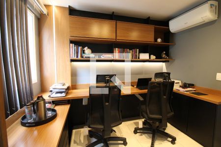 Apartamento para alugar com 77m², 3 quartos e 2 vagasSuíte 2 - Canadense