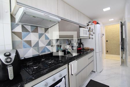 Apartamento para alugar com 77m², 3 quartos e 2 vagasCozinha