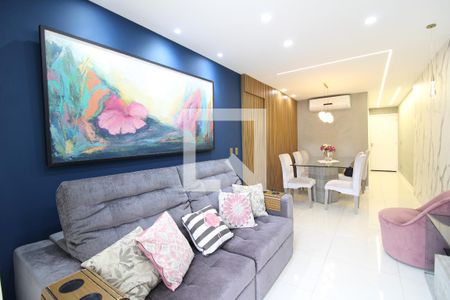 Sala de apartamento para alugar com 3 quartos, 77m² em Anil, Rio de Janeiro