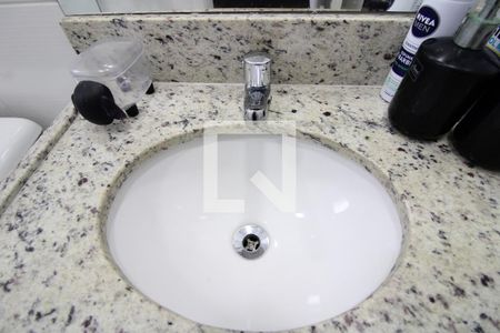 Apartamento para alugar com 77m², 3 quartos e 2 vagasBanheiro da Suíte Canadense