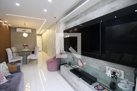 Sala de apartamento para alugar com 3 quartos, 77m² em Anil, Rio de Janeiro