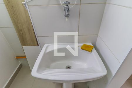 Apartamento para alugar com 70m², 3 quartos e 1 vagaÁrea de Serviço