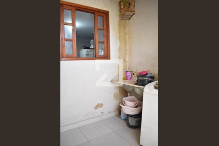 Casa para alugar com 100m², 2 quartos e sem vagaÁrea de Serviço