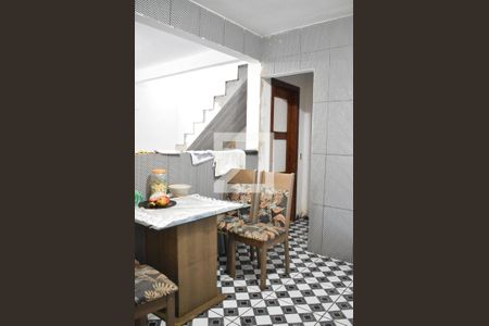 Casa para alugar com 100m², 2 quartos e sem vagaCozinha