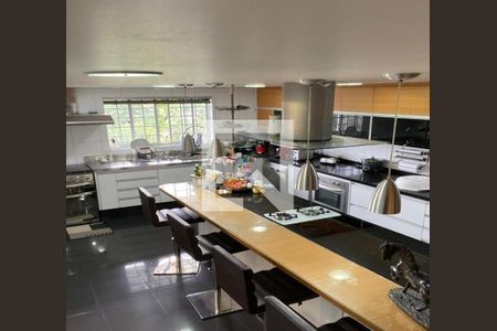 Casa de condomínio à venda com 700m², 5 quartos e 5 vagas