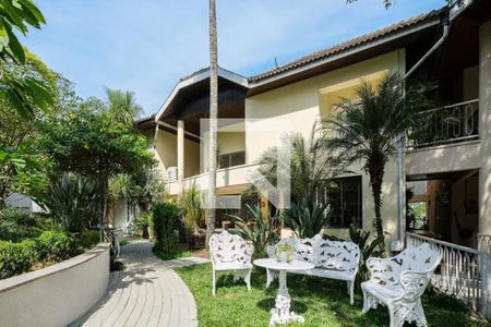 Casa de condomínio à venda com 700m², 5 quartos e 5 vagas