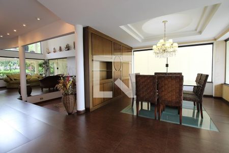 Casa de Condomínio à venda com 5 quartos, 700m² em Brooklin, São Paulo