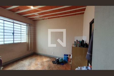 Casa à venda com 3 quartos, 400m² em Santo Andre, Belo Horizonte