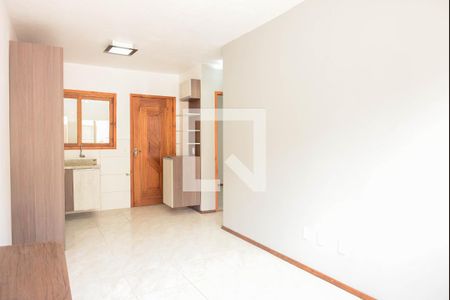 Sala de casa de condomínio para alugar com 2 quartos, 45m² em Mathias Velho, Canoas