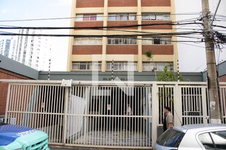Fachada de kitnet/studio para alugar com 1 quarto, 45m² em Centro, Campinas