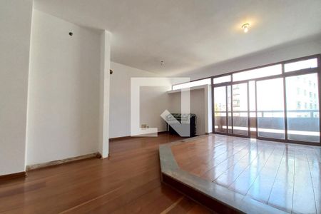 Sala de apartamento à venda com 4 quartos, 150m² em Cambuí, Campinas