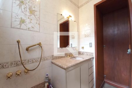 Apartamento à venda com 150m², 4 quartos e 2 vagas Apartamento à venda com 150m², 4 quartos e 2 vagasBanheiro da Suíte