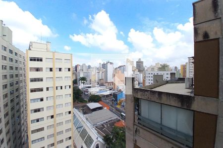 Apartamento à venda com 150m², 4 quartos e 2 vagas Apartamento à venda com 150m², 4 quartos e 2 vagasVista da Varanda