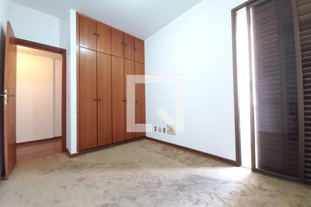 Apartamento à venda com 150m², 4 quartos e 2 vagas Apartamento à venda com 150m², 4 quartos e 2 vagasQuarto 2