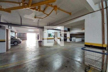 Apartamento à venda com 150m², 4 quartos e 2 vagas Apartamento à venda com 150m², 4 quartos e 2 vagasGaragem