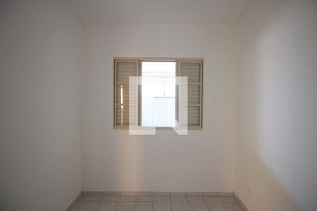 Quarto 1 de apartamento para alugar com 2 quartos, 42m² em Copacabana, Belo Horizonte