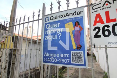 Plaquinha de casa para alugar com 1 quarto, 50m² em Vila Santa Clara, São Paulo