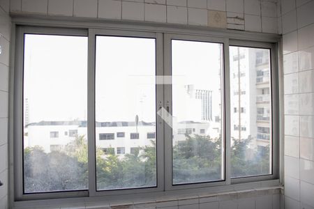 Apartamento à venda com 96m², 3 quartos e 1 vagaÁrea de Serviço