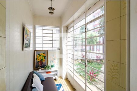 Casa à venda com 158m², 2 quartos e 4 vagasEntrada