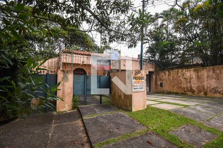 Casa à venda com 1m², 4 quartos e 2 vagasFachada