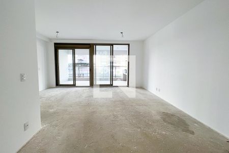 Apartamento à venda com 109m², 2 quartos e 2 vagasSala