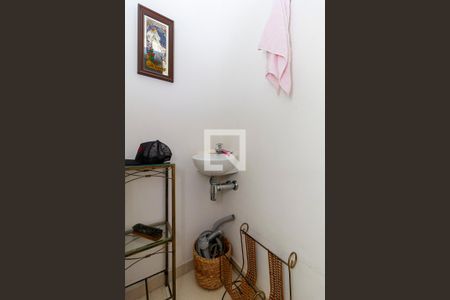 Lavabo de casa à venda com 2 quartos, 166m² em Vila Congonhas, São Paulo