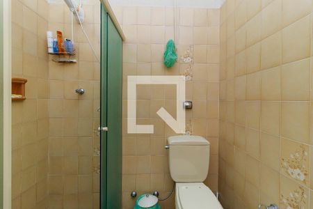 Casa à venda com 166m², 2 quartos e 1 vagaBanheiro