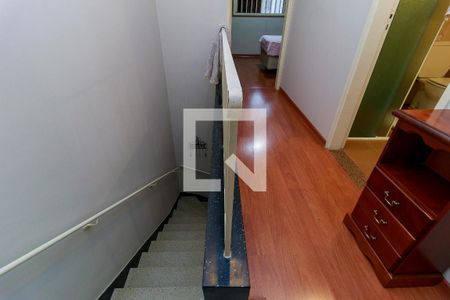 Casa à venda com 166m², 2 quartos e 1 vagaCorredor
