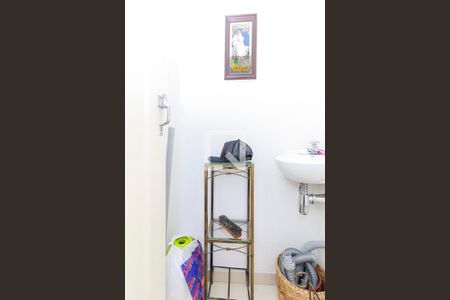 Lavabo de casa à venda com 2 quartos, 166m² em Vila Congonhas, São Paulo