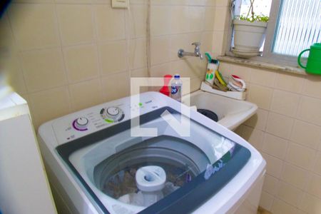 Apartamento à venda com 113m², 2 quartos e 1 vagaÁrea serviço 