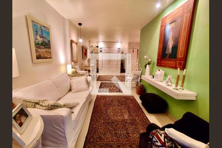 Sala  de apartamento à venda com 2 quartos, 113m² em Leblon, Rio de Janeiro