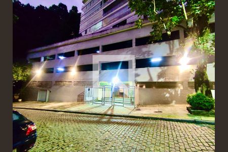 Apartamento à venda com 113m², 2 quartos e 1 vagaFachada 
