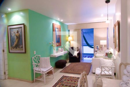 Sala de apartamento à venda com 2 quartos, 113m² em Leblon, Rio de Janeiro