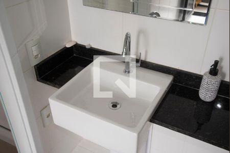 Banheiro de kitnet/studio à venda com 1 quarto, 30m² em Mirandópolis, São Paulo