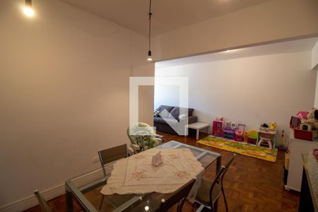 Apartamento à venda com 103m², 4 quartos e 1 vagaCopa