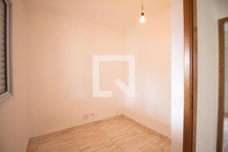 Apartamento à venda com 37m², 2 quartos e 1 vagaquarto 2