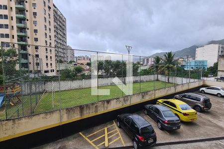 Apartamento à venda com 78m², 2 quartos e 1 vagaÁrea comum campo futebol