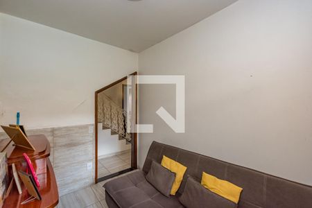 Casa à venda com 232m², 3 quartos e 5 vagasEscritório