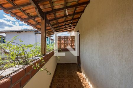 Casa à venda com 232m², 3 quartos e 5 vagasVaranda da Suíte