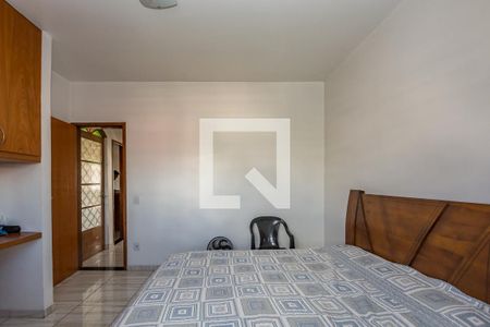 Casa à venda com 232m², 3 quartos e 5 vagasQuarto 2