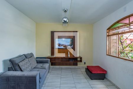 Casa à venda com 232m², 3 quartos e 5 vagasSala 2