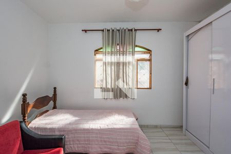 Casa à venda com 232m², 3 quartos e 5 vagasQuarto 3