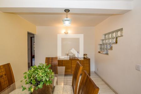 Casa à venda com 232m², 3 quartos e 5 vagasSala 3