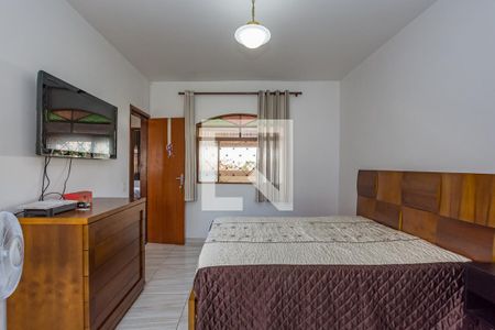 Casa à venda com 232m², 3 quartos e 5 vagasSuíte