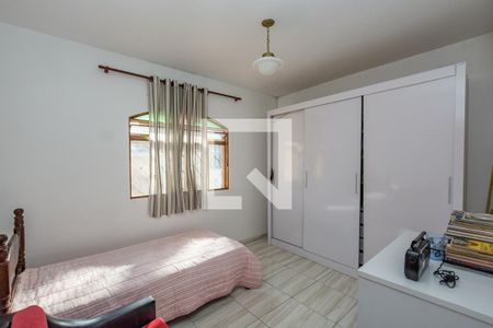 Casa à venda com 232m², 3 quartos e 5 vagasQuarto 3