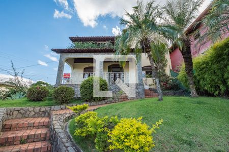 Casa à venda com 232m², 3 quartos e 5 vagasJardim - Entrada