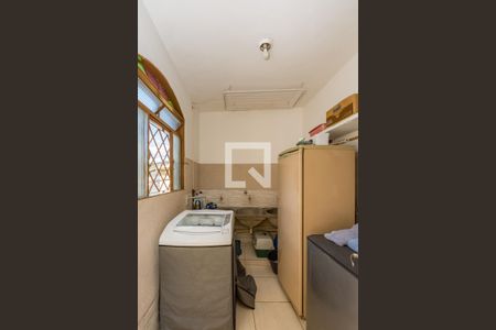 Casa à venda com 232m², 3 quartos e 5 vagasÁrea de Serviço